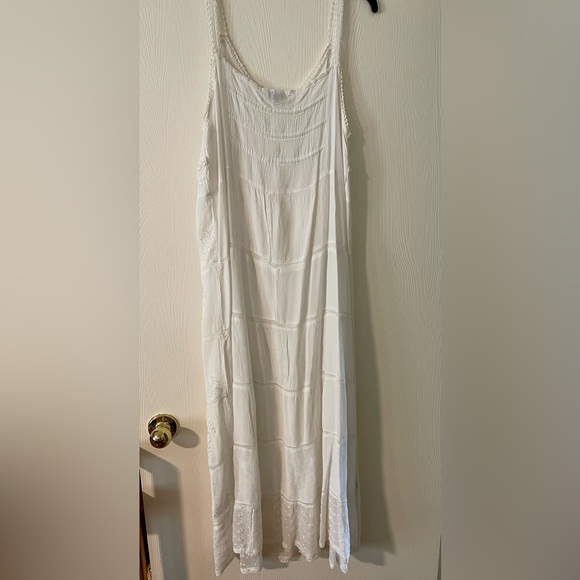 Moroccan Beaded Front Dress - Picture 4 of 8